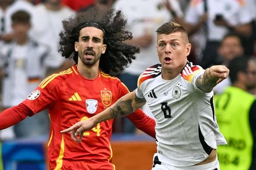 Kroos 'nóng mặt' vì sai lầm của UEFA