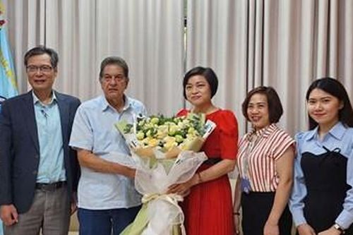 Hà Nội - Thành phố vì hòa bình: Nguyên Đại sứ Cuba tại Việt Nam Fredesman Turro Gonzalez: Biểu tượng về những tiến bộ, hòa bình của Việt Nam