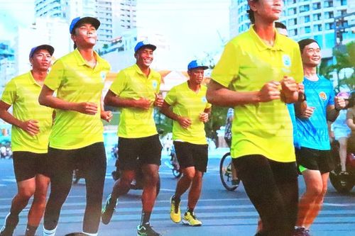 Giải Nha Trang Night Run Sanvinest