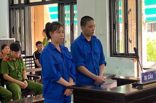 Vợ chồng hờ buôn ma túy cùng lãnh án