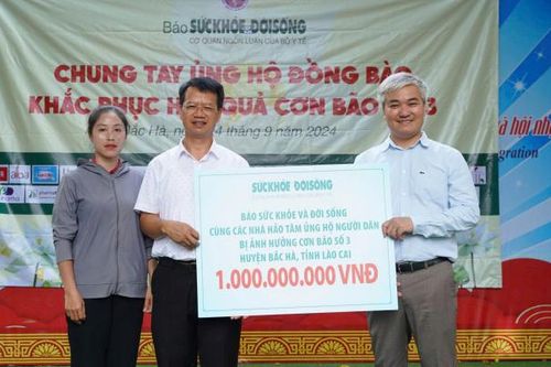 Báo Sức khỏe và Đời sống trao hàng trăm suất quà tổng trị giá 1 tỷ đồng tới đồng bào huyện Bắc Hà, Lào Cai