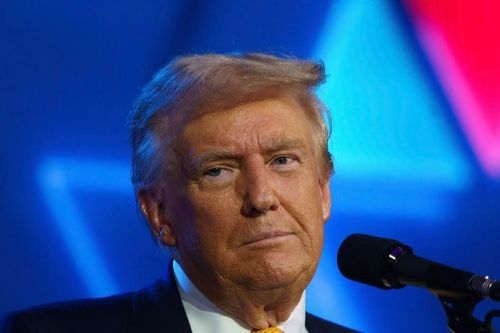 Ông Trump khẳng định sẽ không tái ứng cử năm 2028 nếu thua trong cuộc đua năm nay