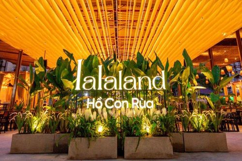TPHCM: 25 ca sĩ hát gây quỹ hỗ trợ người dân làng Nủ tái thiết cuộc sống