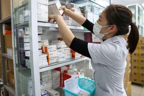 Bộ trưởng Y tế: Đấu thầu, mua sắm thiết bị nếu có người phá ngang cần báo cáo ngay