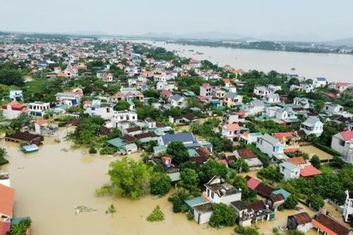 Hàng ngàn gia đình tại Thanh Hóa bị ngập lụt