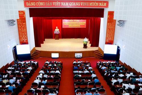 Nghệ An triển khai Nghị quyết xây dựng thành phố Vinh thành đô thị biển văn minh, hiện đại