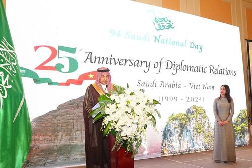 'Đã đến lúc Việt Nam-Saudi Arabia phải tăng cường hợp tác sâu rộng hơn nữa'