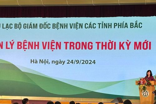 'Rà soát giảm thiểu các thủ tục hành chính gây phiền hà đối với người bệnh'