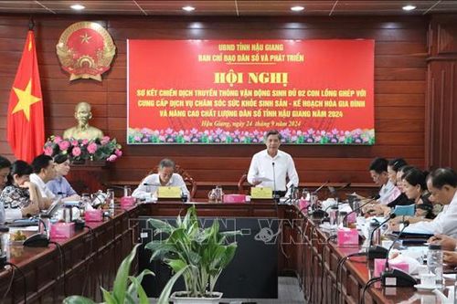Thực hiện tuyên truyền thống nhất, đồng bộ về chiến dịch truyền thông dân số