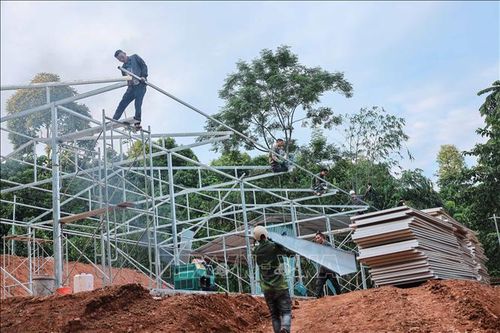 Khẩn trương ổn định chỗ ở cho người dân ở Lào Cai