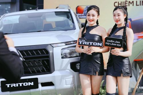 Dàn mỹ nhân Việt đọ dáng cùng xe bán tải Mitsubishi Triton