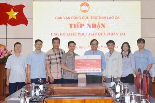 Toyota Việt Nam ủng hộ hơn 1,6 tỷ đồng tới các địa phương bị ảnh hưởng bởi lũ lụt