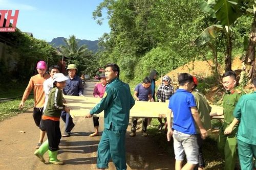 Lang Chánh khẩn trương khắc phục thiệt hại sau mưa bão