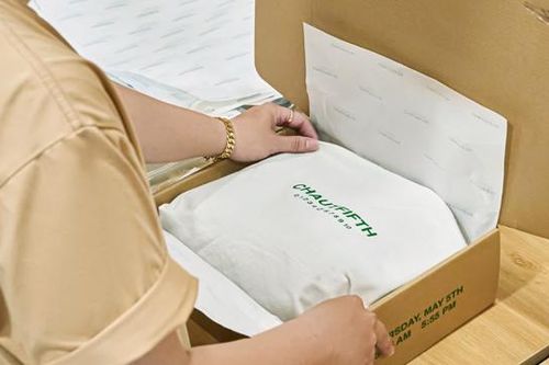 Doanh nghiệp thời trang tăng trưởng 30% mỗi tháng nhờ xuất khẩu trực tuyến