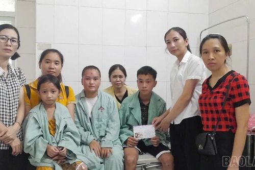 Kêu gọi vận động, kết nối nhận đỡ đầu 45 trẻ mồ côi sau cơn bão số 3
