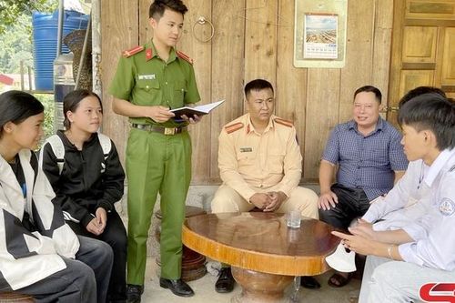 Bám sát địa bàn, bảo đảm an ninh trật tự ở cơ sở
