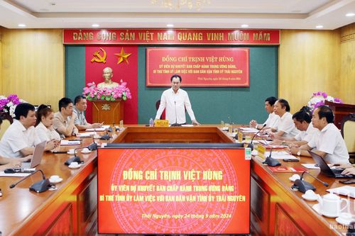 Dân vận phải gắn với thực tế, nắm chắc tình hình nhân dân