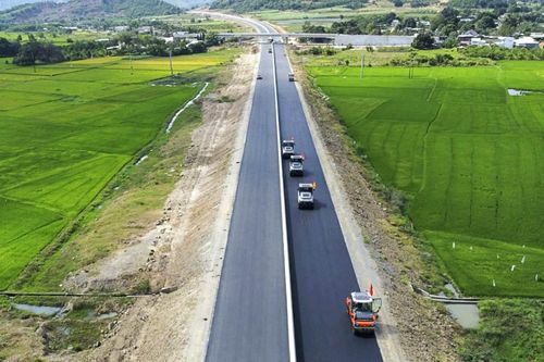 Hưởng lợi từ giá vật liệu xuống thấp, lãi ròng năm nay của Công ty Lizen (LCG) ước tăng 59%