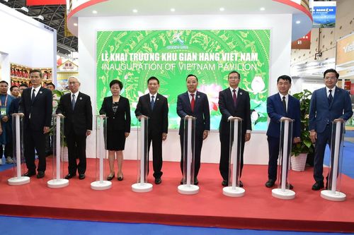 Chính thức khai mạc Hội chợ Thương mại ASEAN - Trung Quốc lần thứ 21