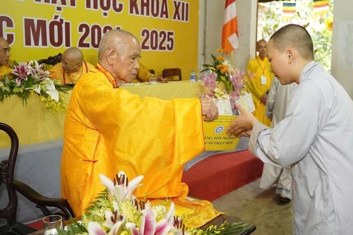 Thừa Thiên Huế: Trường Trung cấp Phật học tỉnh tổ chức Lễ tốt nghiệp khóa XII (2021-2024)