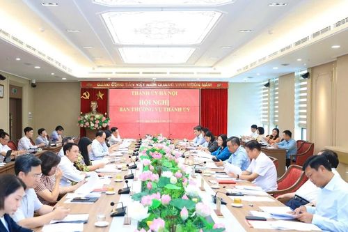 Hà Nội dừng bắn pháo hoa dịp 10.10