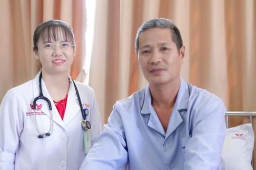 Người đàn ông ở Thanh Hóa 'thoát' đột quỵ khi đi du lịch nhờ làm nhanh việc này