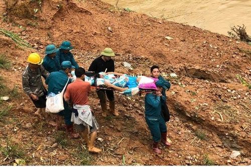 Bảo đảm kết nối, tích hợp, chia sẻ thông tin, dữ liệu về thiết bị, vật tư y tế, y bác sĩ hỗ trợ