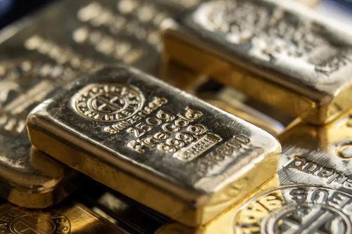 JP Morgan, UBS dự báo giá vàng thế giới sẽ tiếp tục tăng