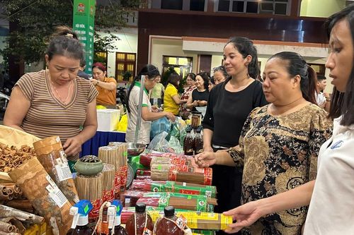 Đưa nông sản miền núi Quảng Ngãi về đồng bằng