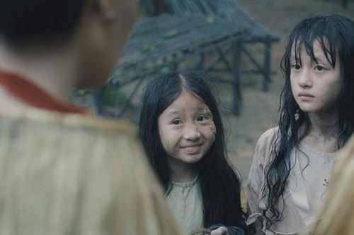 Phim 'Cám' không hay, nhưng có thể mơ trăm tỷ