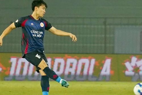 HLV Polking trao cơ hội cho 'sao' trẻ CAHN ở Shopee Cup