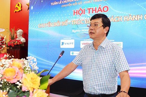Quảng Ngãi lấy người dân, doanh nghiệp làm trung tâm của quá trình chuyển đổi số