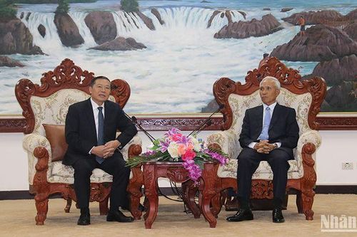 Việt Nam, Lào tăng cường hợp tác giữa hai cơ quan Tuyên giáo và Tuyên huấn