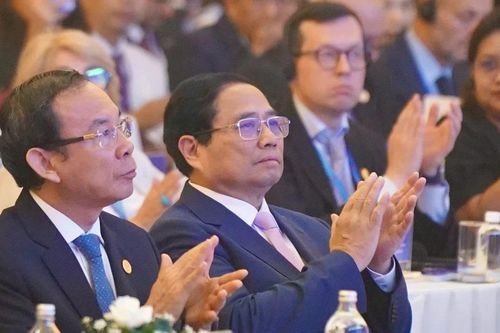 Khai mạc Diễn đàn kinh tế TPHCM lần 5-2024