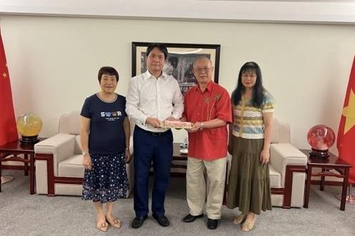 Người Việt Nam tại Quảng Châu, Trung Quốc phát huy và lan tỏa tình dân tộc, nghĩa đồng bào trong khắc phục hậu quả bão Yagi