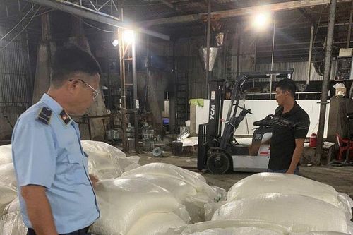 Bị phạt hơn 110 triệu đồng do kinh doanh đường cát không rõ nguồn gốc