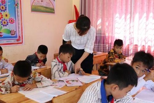 Lai Châu triển khai học 5 ngày/tuần, nghỉ thứ Bảy, Chủ nhật