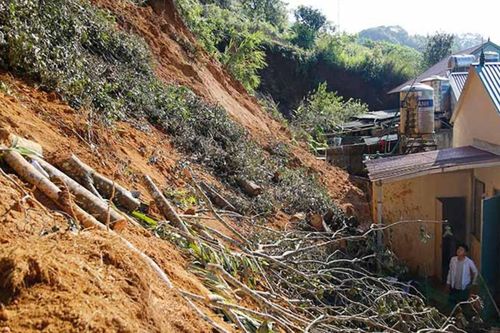 TP. Điện Biên Phủ: Sạt lở đất ảnh hưởng đến cuộc sống của nhiều người dân xã Nà Tấu