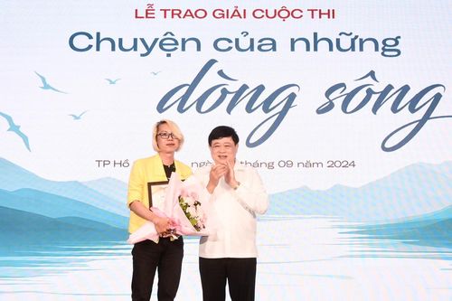 Trao giải cuộc thi 'Chuyện của những dòng sông'