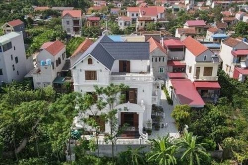 Người được Nhà nước cho thuê đất thu tiền thuê đất hằng năm có được thế chấp tài sản gắn liền với đất tại Ngân hàng?
