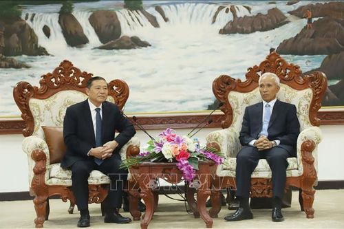 Việt Nam - Lào tiếp tục thắt chặt quan hệ giữa hai cơ quan Tuyên giáo và Tuyên huấn