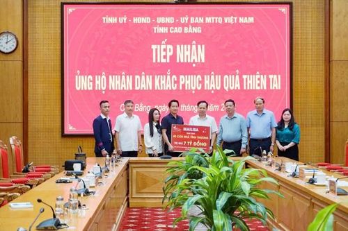 Ấm áp nghĩa cử sẻ chia - Mailisa trao 50 tấn gạo và 500 triệu tiền mặt cho bà con huyện Hà Quảng, Cao Bằng