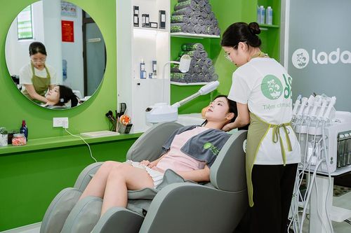 Tương lai của ngành làm đẹp: Chuỗi Chăm sóc - Detox da công nghệ dẫn đầu xu hướng