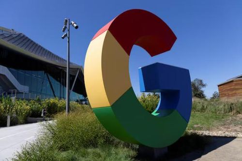 Google, Volkswagen 'bắt tay' phát triển trợ lý AI trên điện thoại thông minh