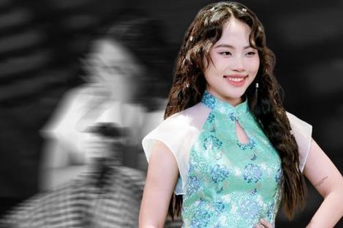 Phương Mỹ Chi đăng ảnh ôm mặt ngồi khóc, bất ngờ khi biết lý do đằng sau
