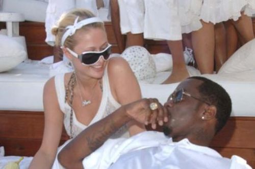 Tại sao mọi người đều phải mặc đồ trắng khi dự tiệc 'thác loạn' của Sean 'Diddy' Combs?