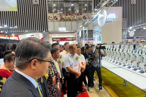 Nhiều công nghệ và giải pháp toàn diện tại chuỗi triển lãm về máy móc, nguyên phụ liệu dệt may 2024