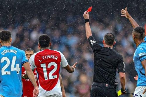 Có một Arsenal xấu xí và gai góc