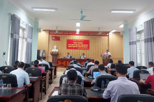 Than Uyên: Sơ kết công tác Khoa giáo 9 tháng đầu năm 2024