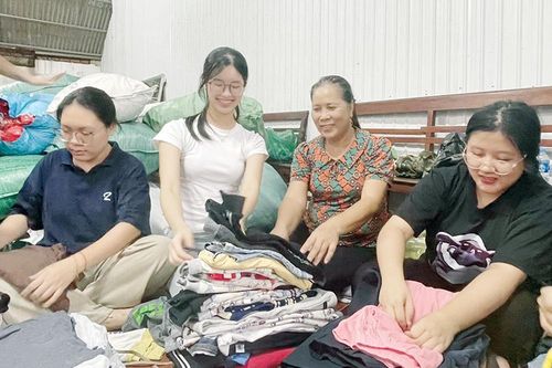 Nữ cựu chiến binh gương mẫu